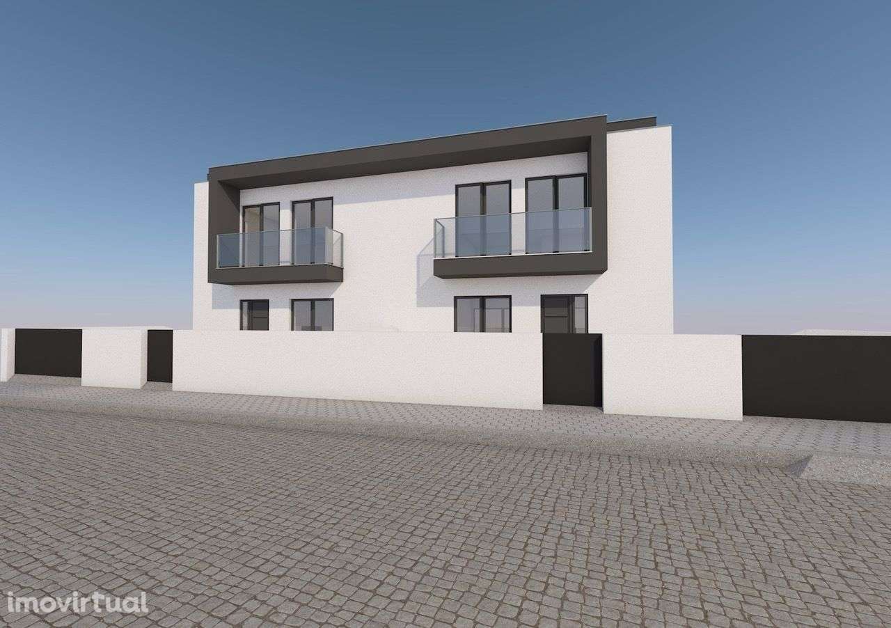 Terreno com 194 m2 e projeto em aprovação em Canelas - Grande imagem: 3/19