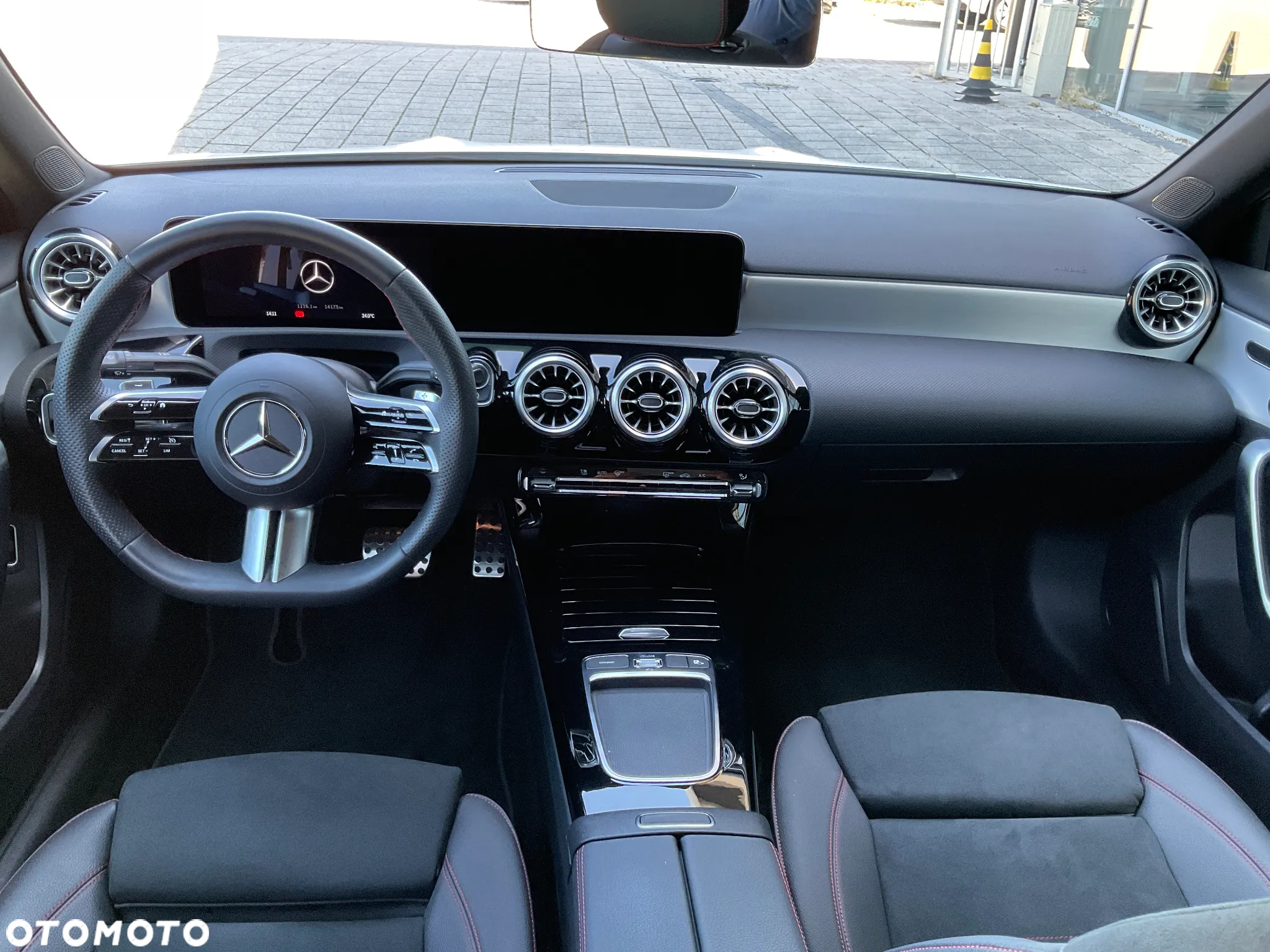 Mercedes-Benz Klasa A 200 d AMG Line 8G-DCT - 12