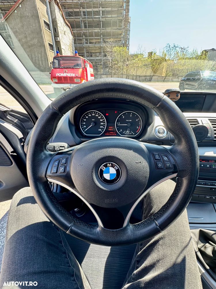 BMW Seria 1 116d - 15