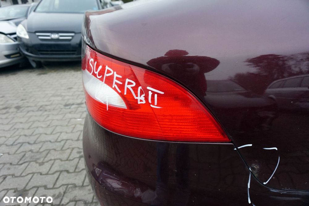 LAMPA TYLNA PRAWA SUPERB LB LIFTBACK  SKODA - 2