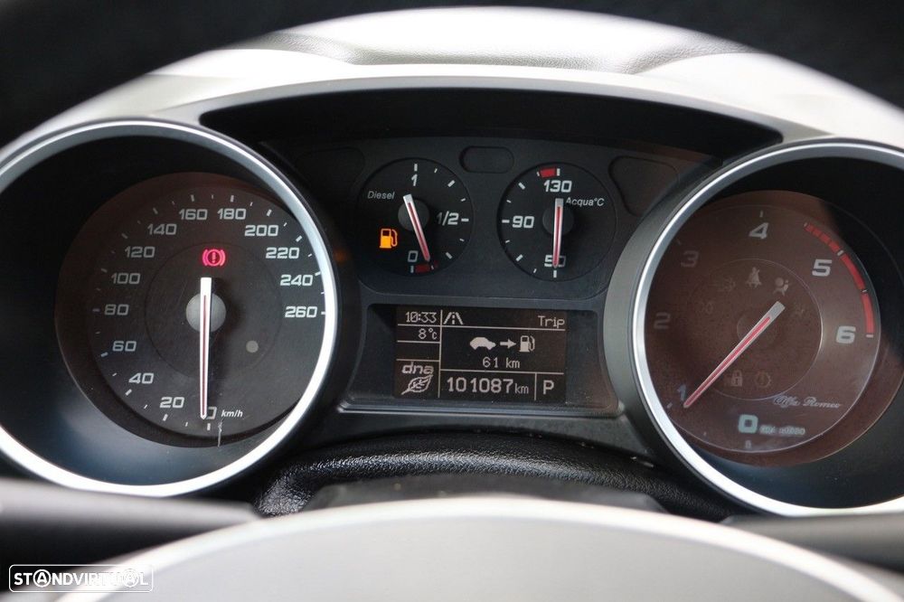 Alfa Romeo Giulietta 1.6 JTDM Super J18 TCT - 23
