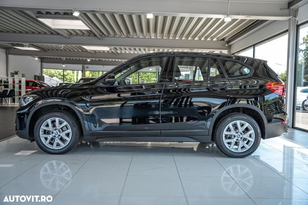 BMW X1 xDrive18d Aut. Advantage - 2