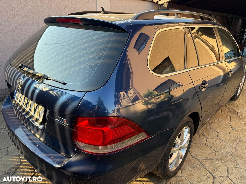 Volkswagen Golf - 5