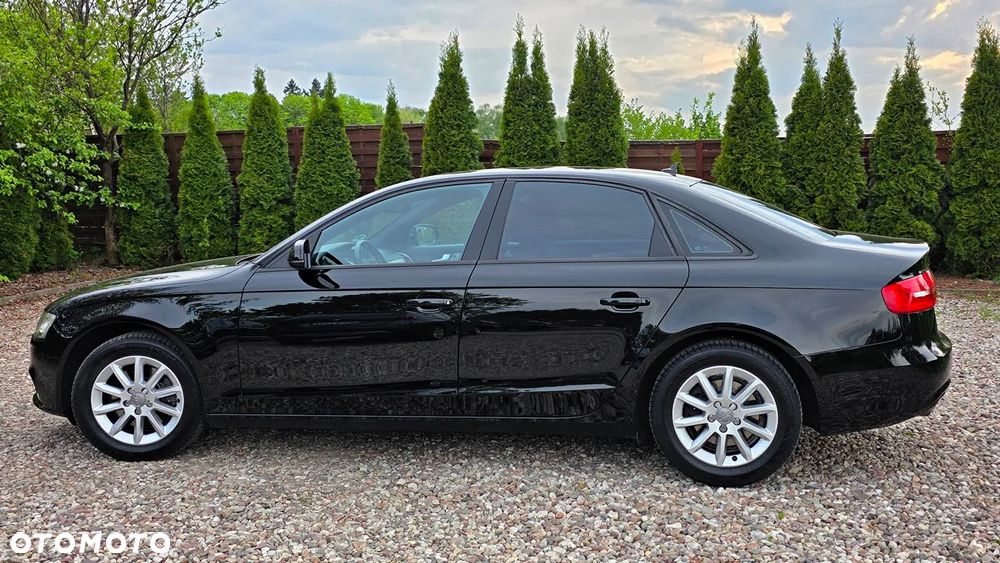 Audi A4 Limousine - 7