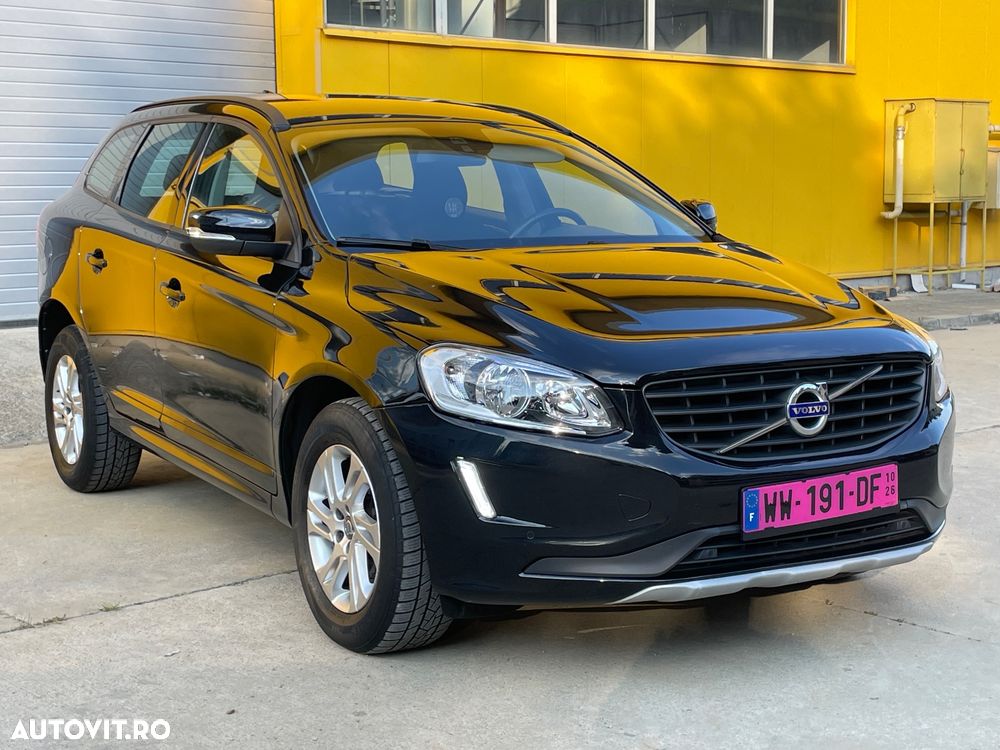 Volvo XC 60 D3 Momentum - 9