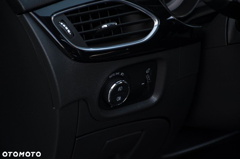 Opel Astra 1.6 BiTurbo CDTI Start/Stop Active - 36