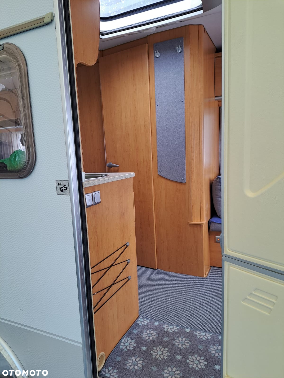 Hymer-Eriba EL 480 Living - 28