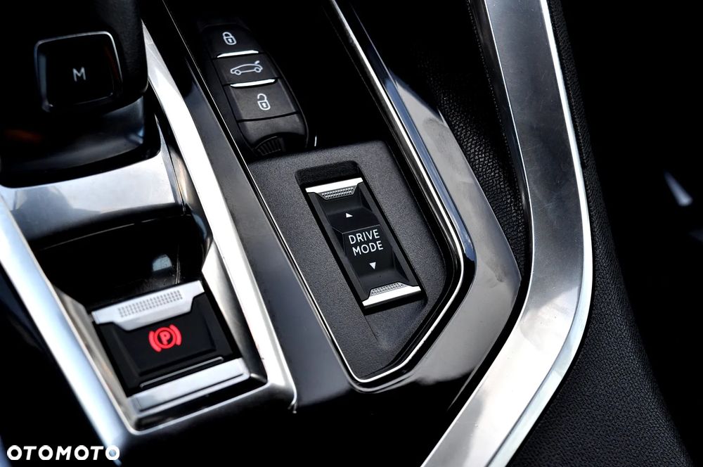 Peugeot 5008 1.5 BlueHDi GT S&S EAT8 - 36