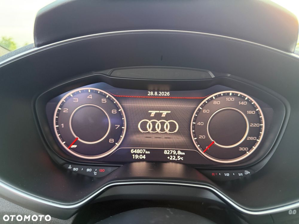 Audi TT Coupé - 16