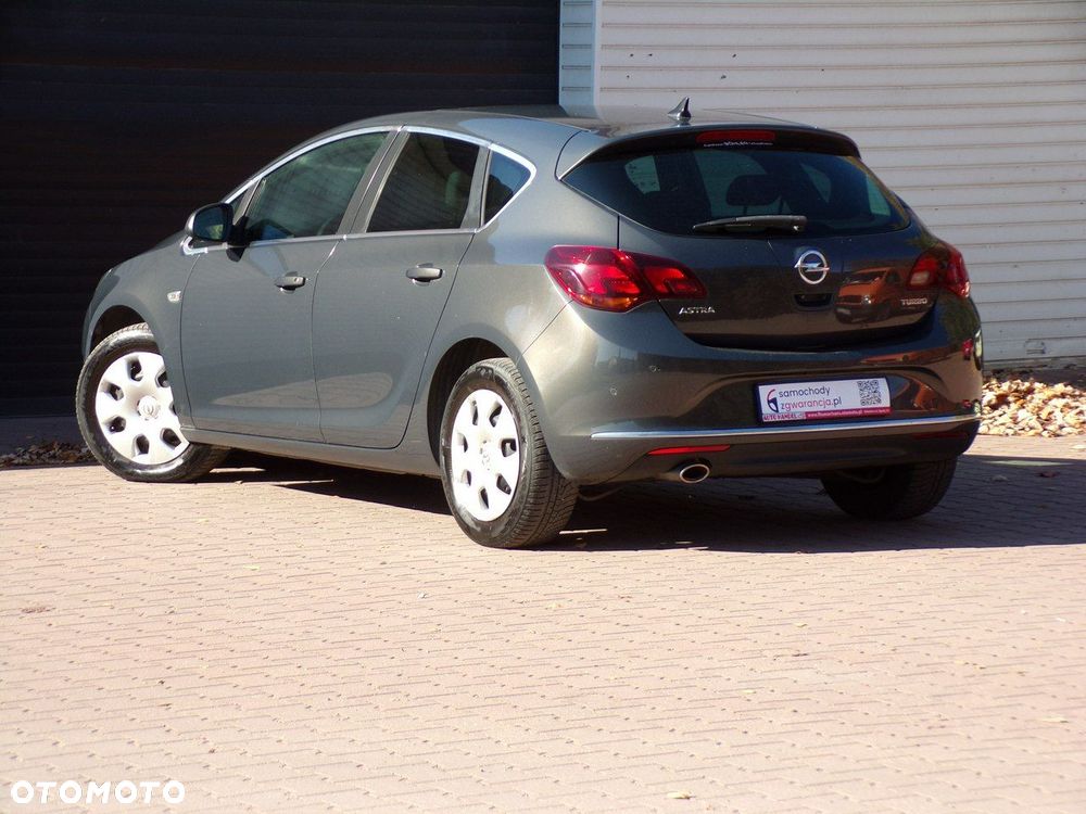 Opel Astra - 16