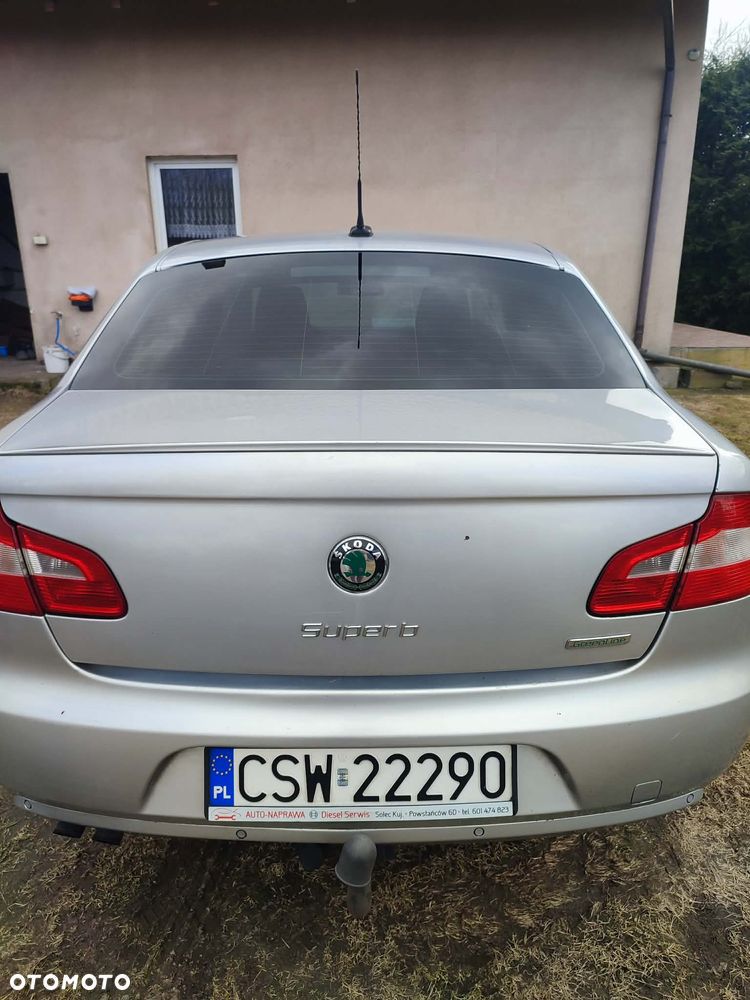 Skoda Superb 1.9 TDI Elegance - 2