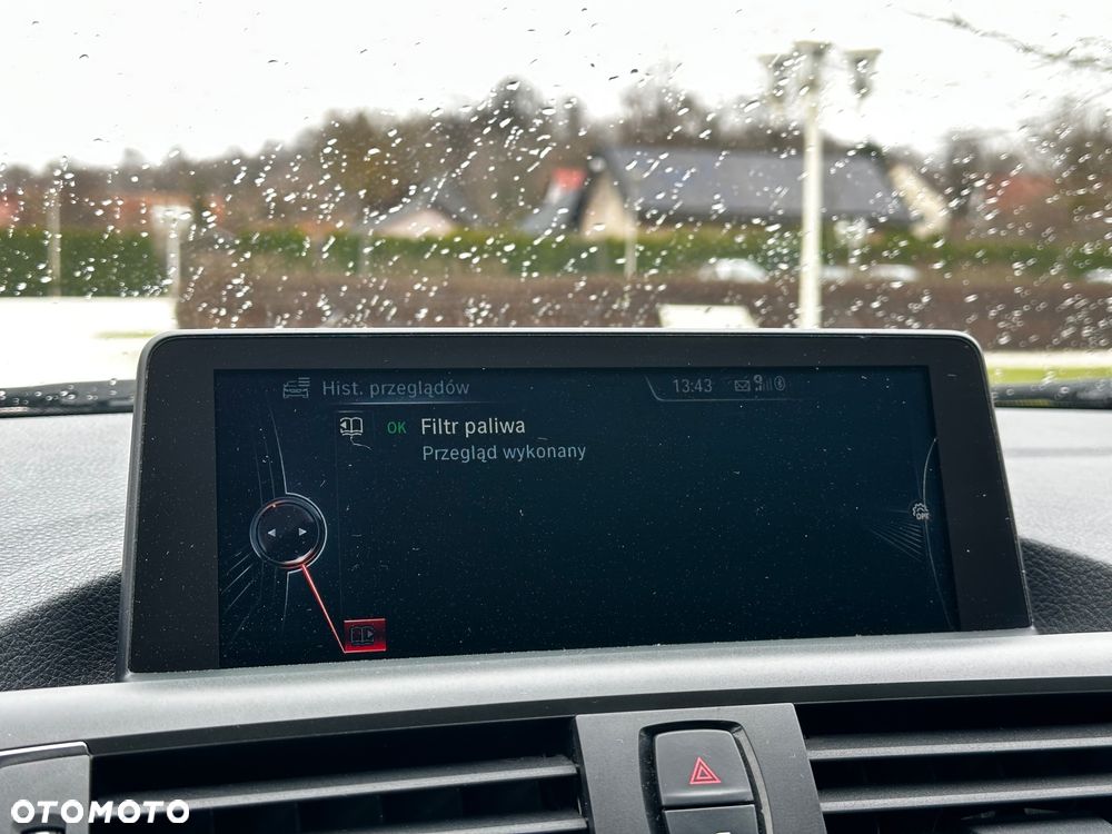 BMW Seria 2 225d Luxury Line - 28