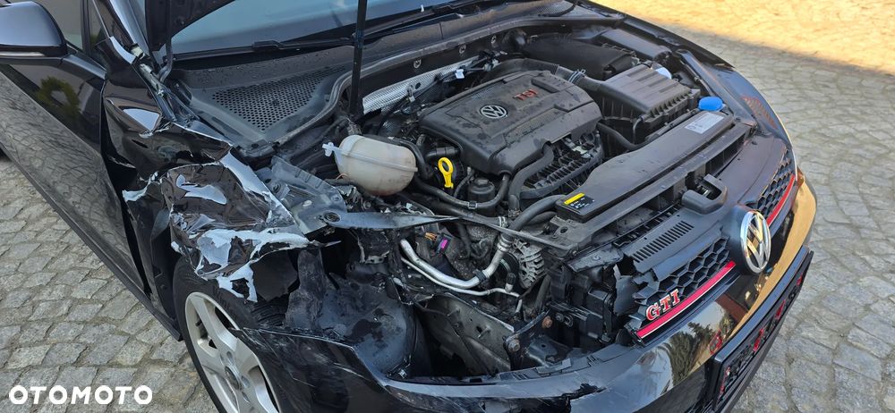 Volkswagen Golf GTI BlueMotion Technology - 17