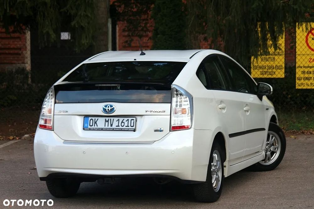 Toyota Prius Plug-in 1.8 HSD Premium - 21