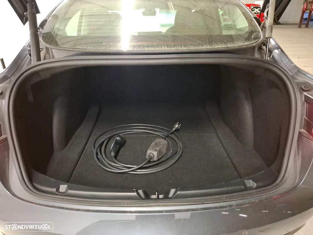 Tesla Model 3 Standard RWD - 10
