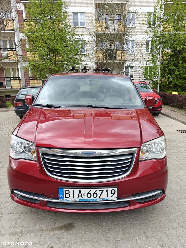 Chrysler Town & Country 3.6 Touring - 2