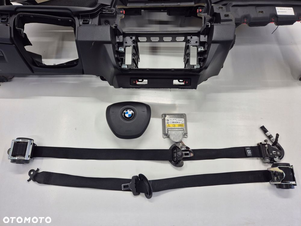 BMW 5 F10 F11 LIFT DESKA ROZDZIELCZA KOKPIT AIRBAG PASY 9166657 - 6