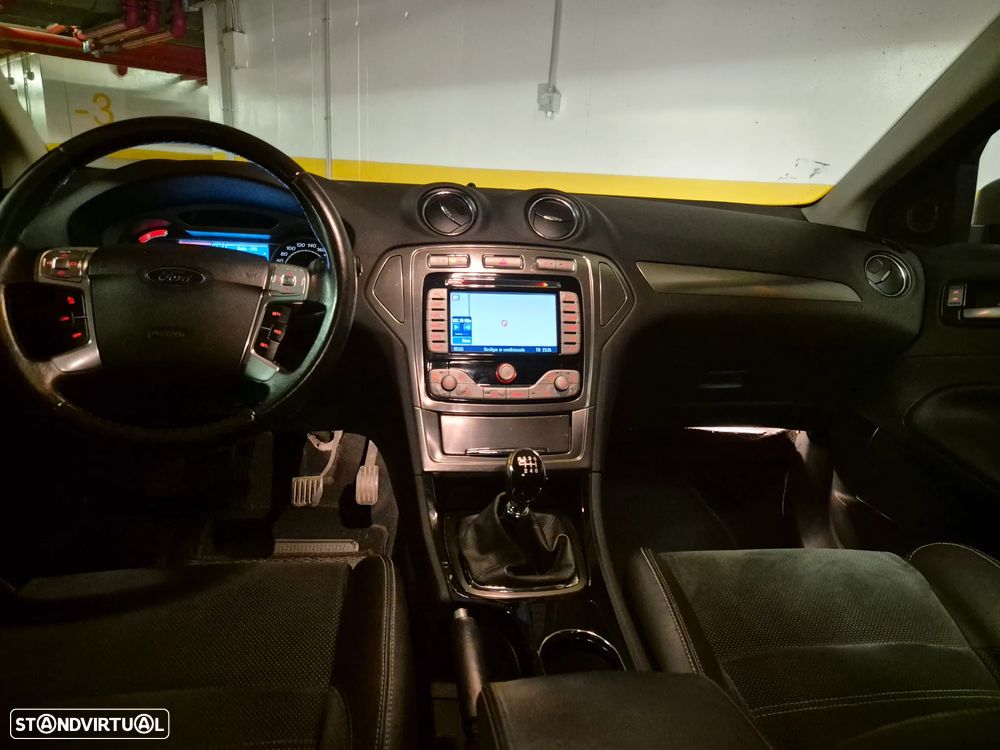 Ford Mondeo SW 2.0 TDCi Titanium - 22