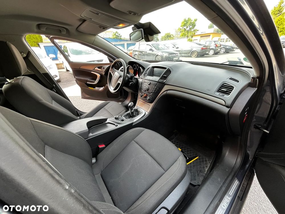 Opel Insignia 2.0 CDTI - 13