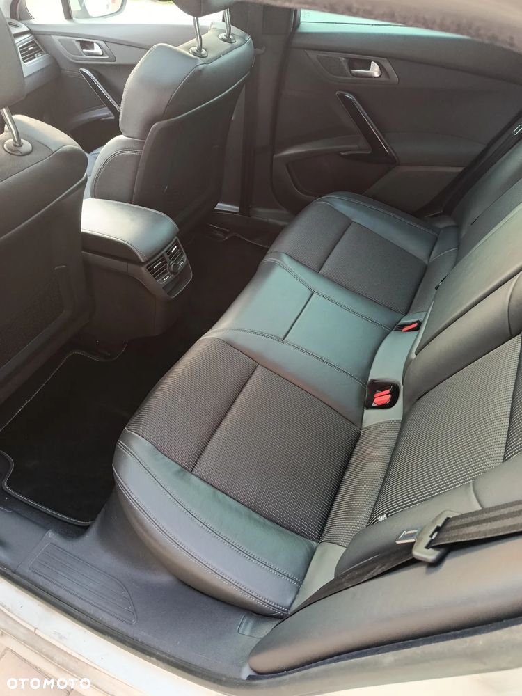 Peugeot 508 HDi FAP 165 Automatik Allure - 12