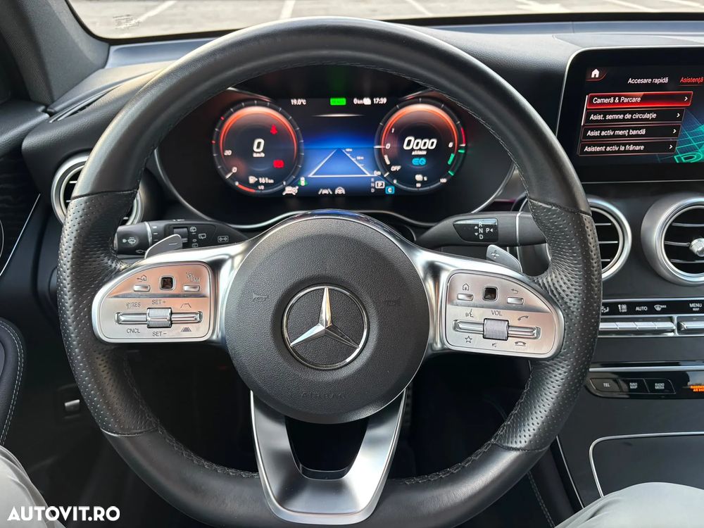 Mercedes-Benz GLC 300 de 4Matic 9G-TRONIC AMG Line Plus - 11
