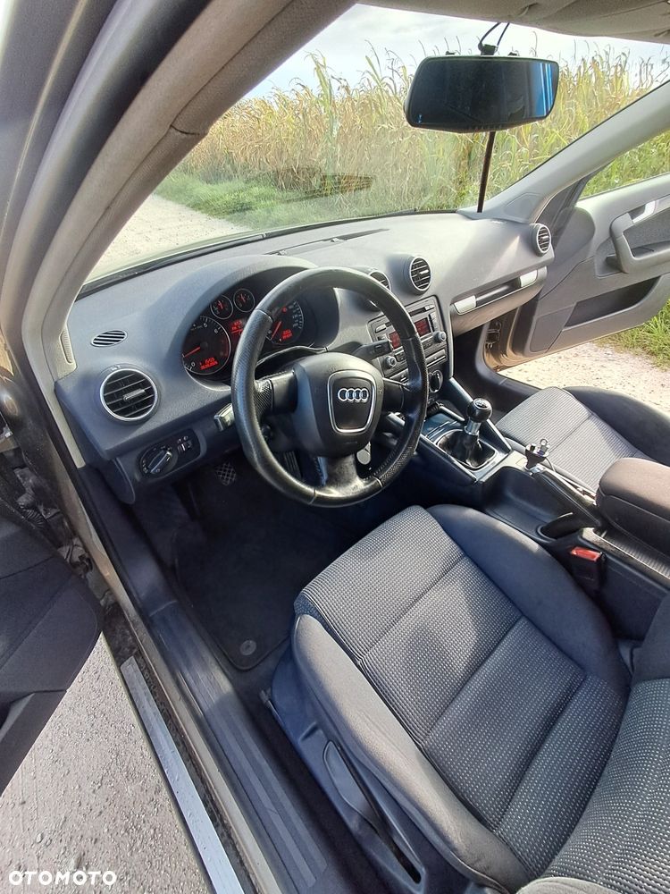 Audi A3 Sportback - 8
