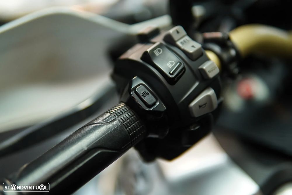 Honda Africa Twin Adventure sports - 45