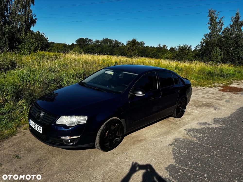 Volkswagen Passat 2.0 TDI Comfortline - 5