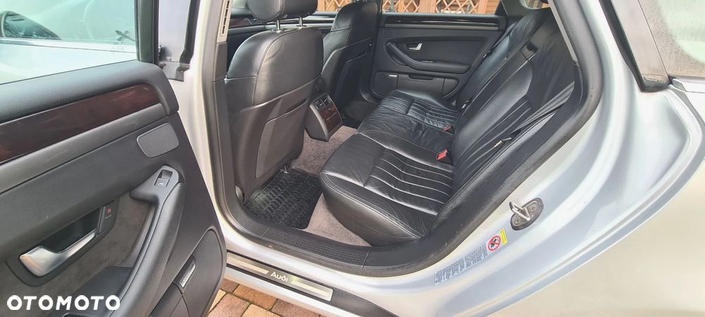 Audi A8 - 37