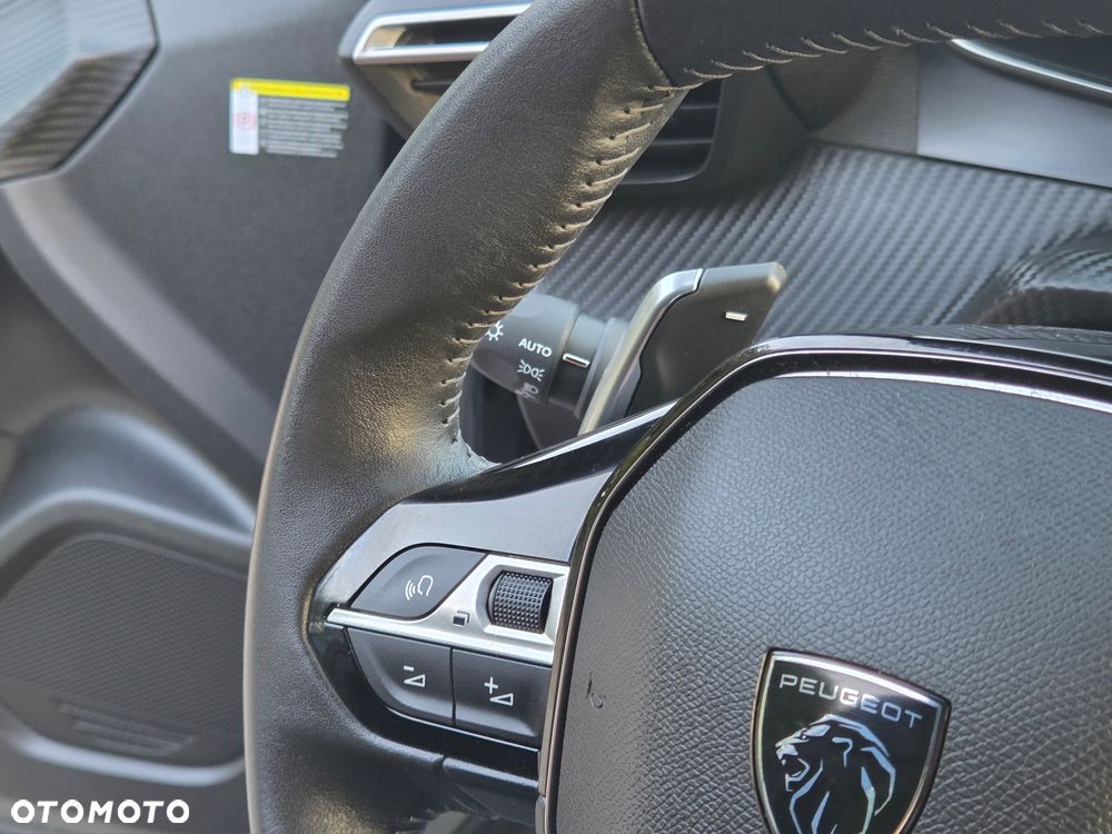 Peugeot 2008 1.2 PureTech Allure Pack S&S EAT8 - 13