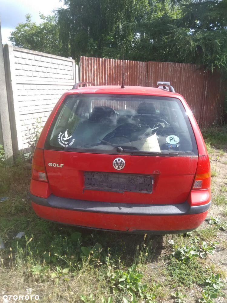 Auto na części - Volkswagen golf IV 105KM Benzyna 2000r Silnik Skrzynia Drzwi Maska Klapa Błotnik Zderzak Lampa Szyba Klamka Lusterko Deska Kokpit - 2