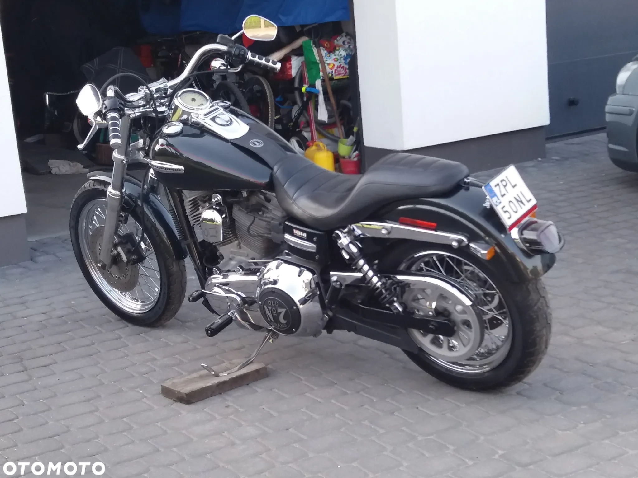 Harley-Davidson Dyna - 4