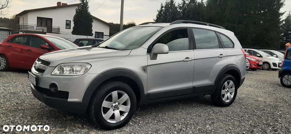 Chevrolet Captiva 2.4 2WD 7 Sitzer LS - 23