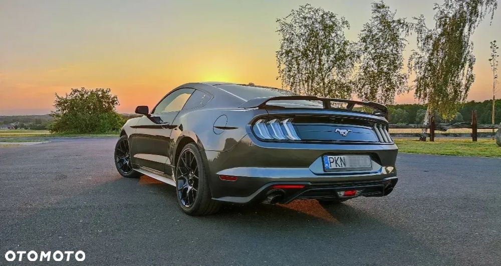 Ford Mustang 2.3 Eco Boost - 4