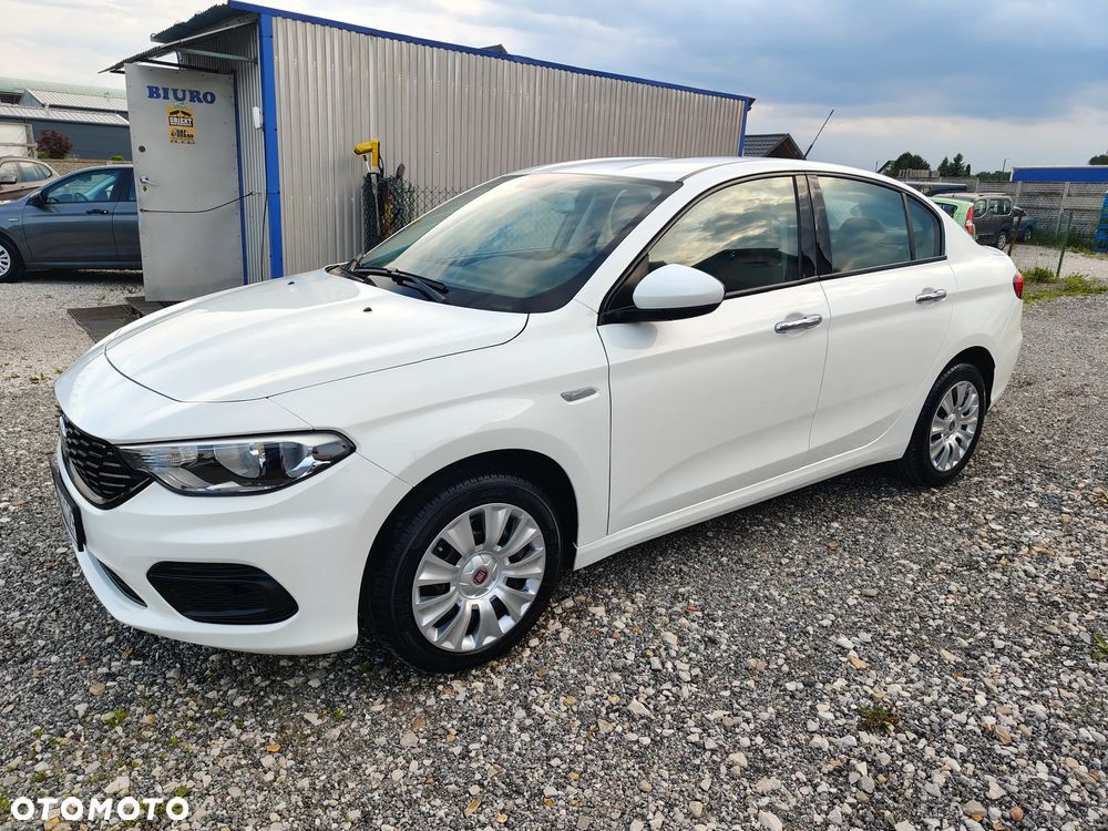 Fiat Tipo 1.6 MultiJet 16v Pop - 1