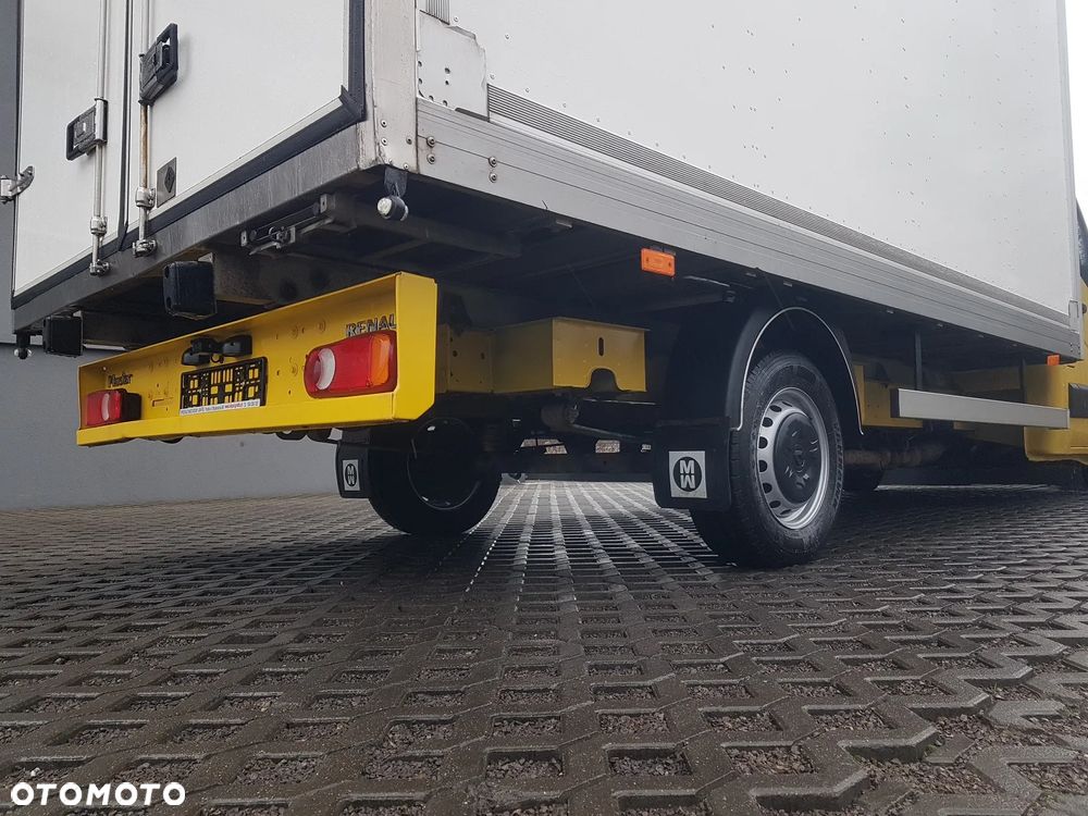 Renault MASTER KONTENER 8EP 4,21x2,23x2,22 KLIMA MANUAL KRAJOWY 6-BIEGÓW - 24