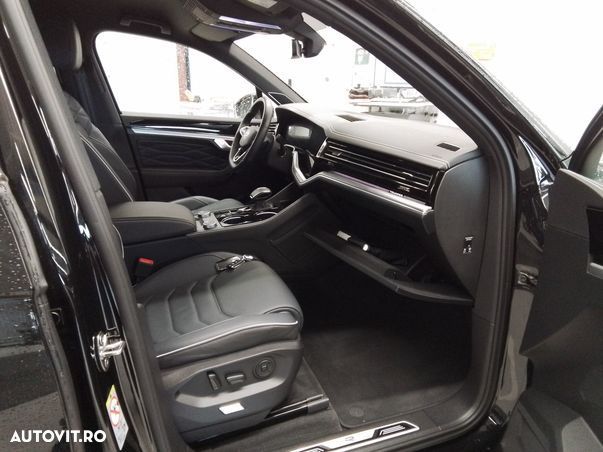 Volkswagen Touareg 3.0 V6 TDI SCR 4Motion Automatik R-Line - 9