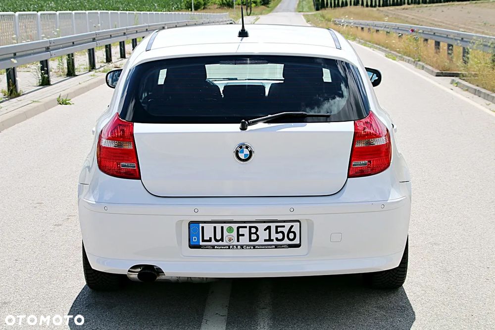 BMW Seria 1 116i Edition Sport - 9