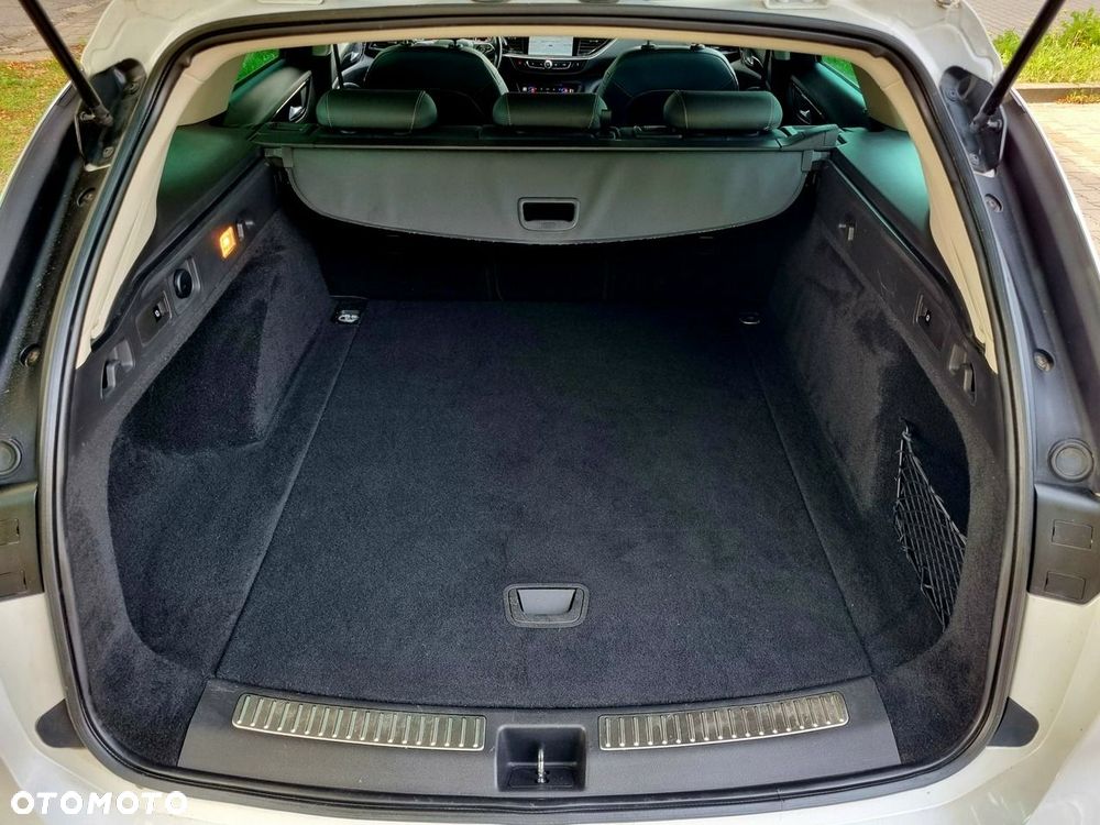 Opel Insignia 1.5 T Innovation S&S - 14