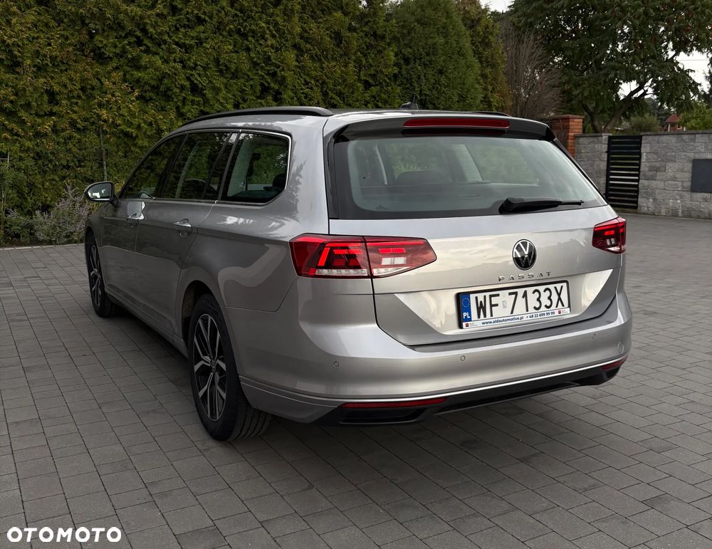 Volkswagen Passat 2.0 TDI EVO Business DSG - 6