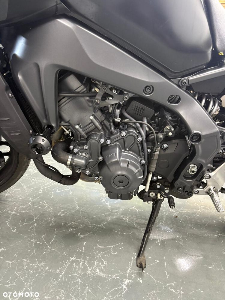 Yamaha MT - 5