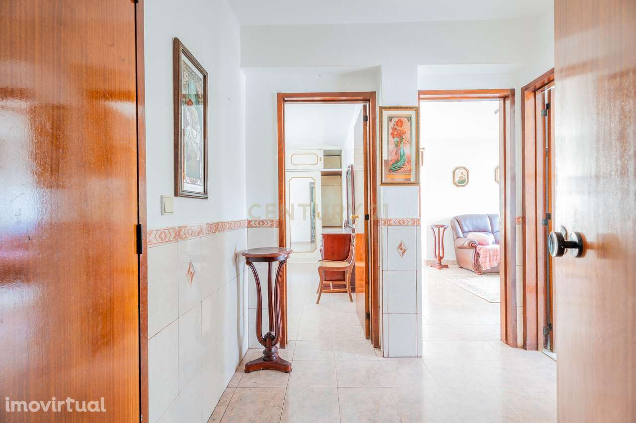 Apartamento T1 na Encosta da Carreira - Cascais - Grande imagem: 2/17