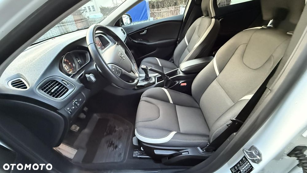 Volvo V40 D3 Drive-E Summum - 12