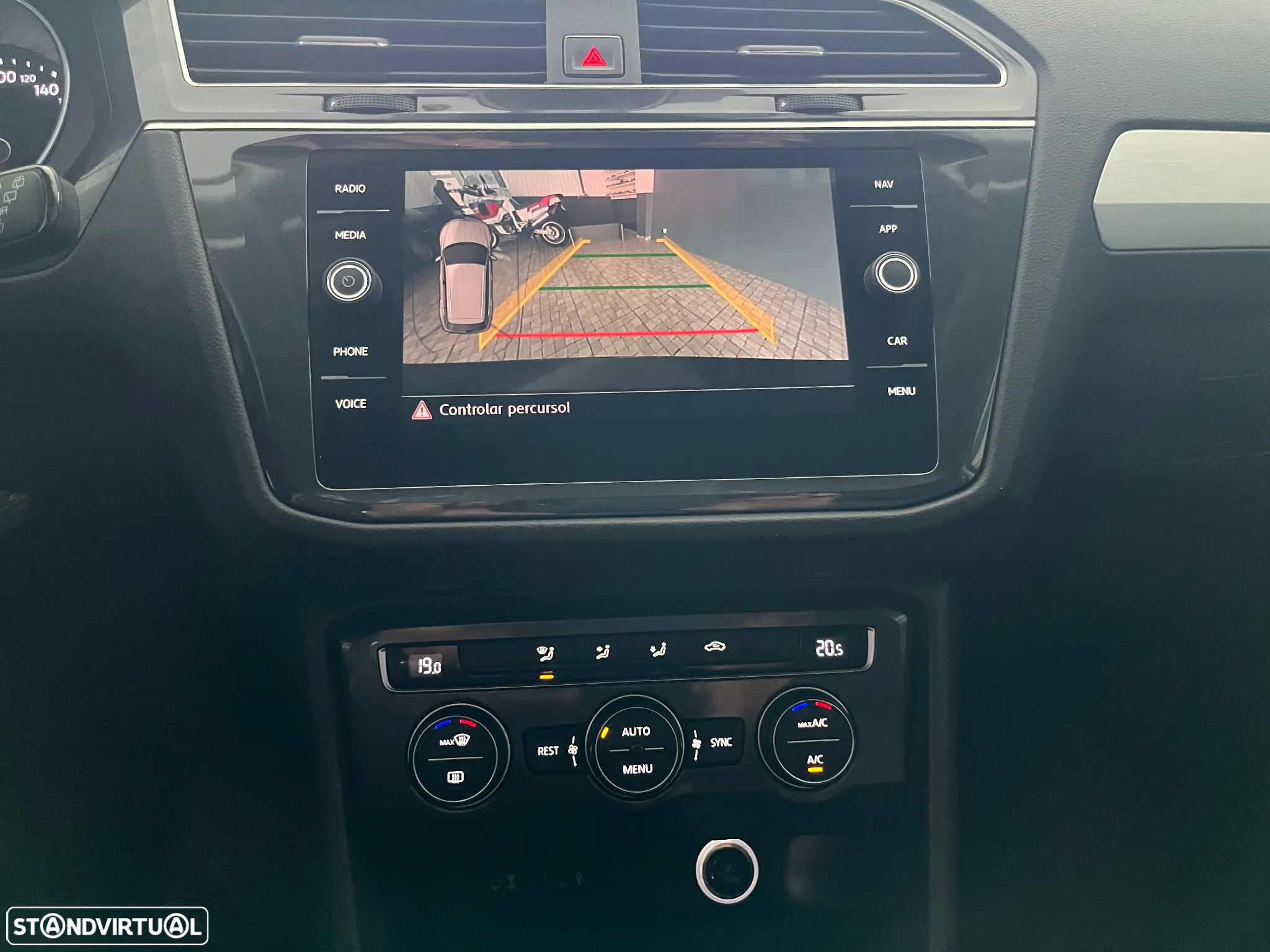 VW Tiguan 1.6 TDI Confortline - 10