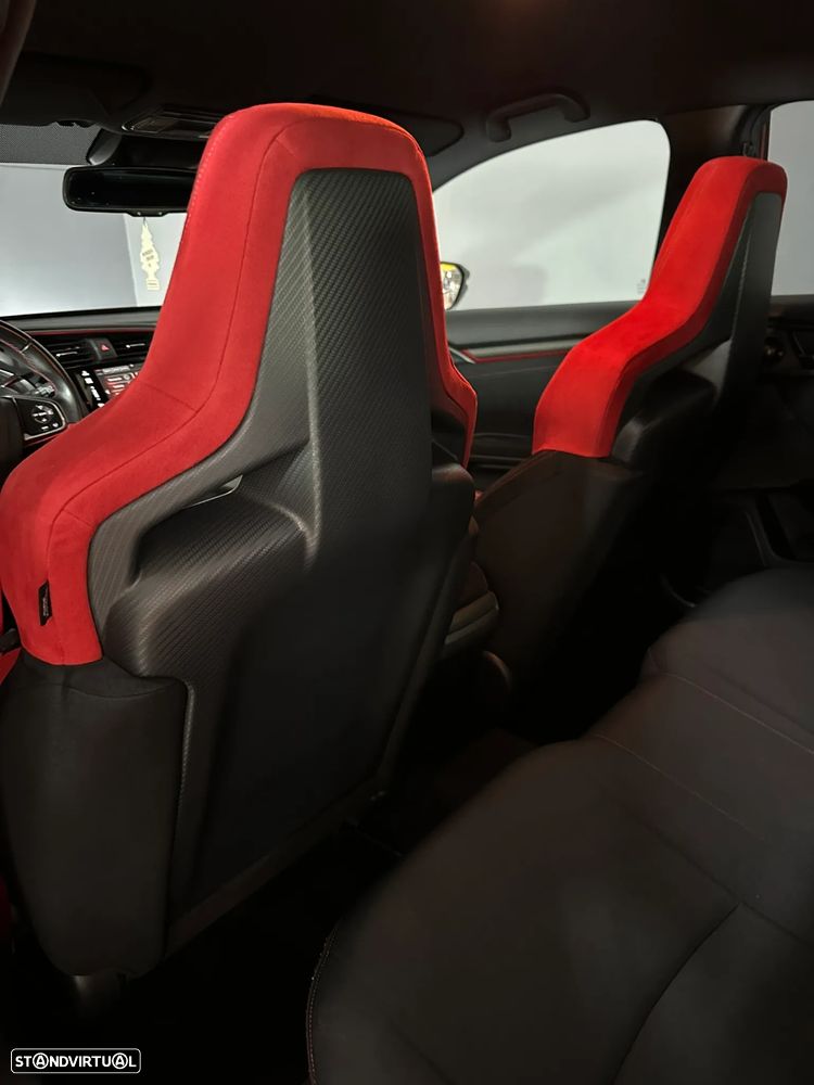 Honda Civic 2.0 VTEC Turbo Type R - 19