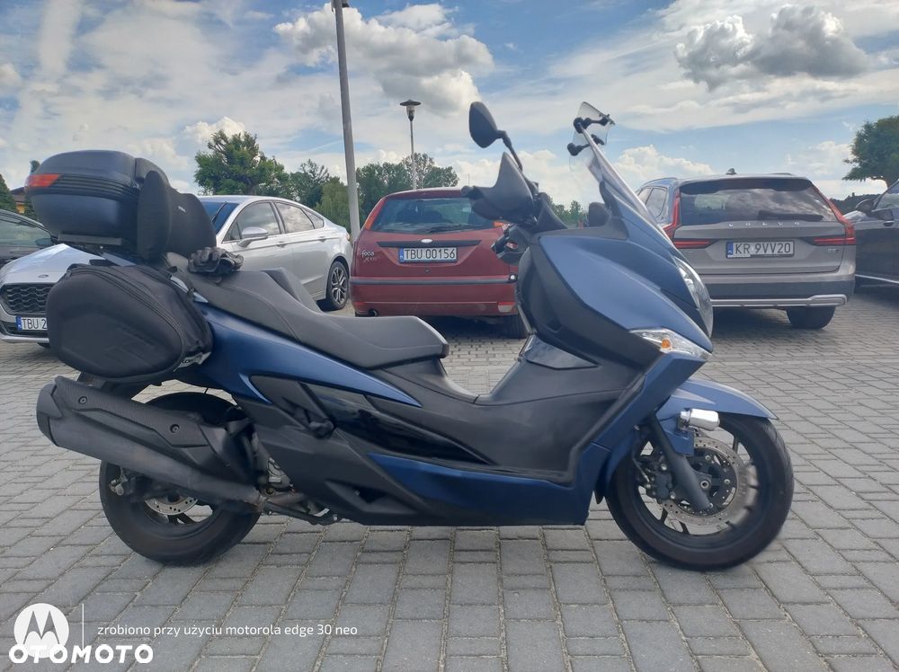 Suzuki Burgman - 14