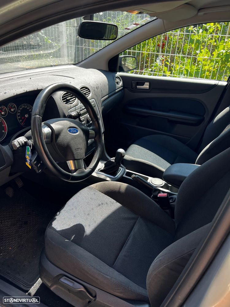 Ford Focus SW - 6