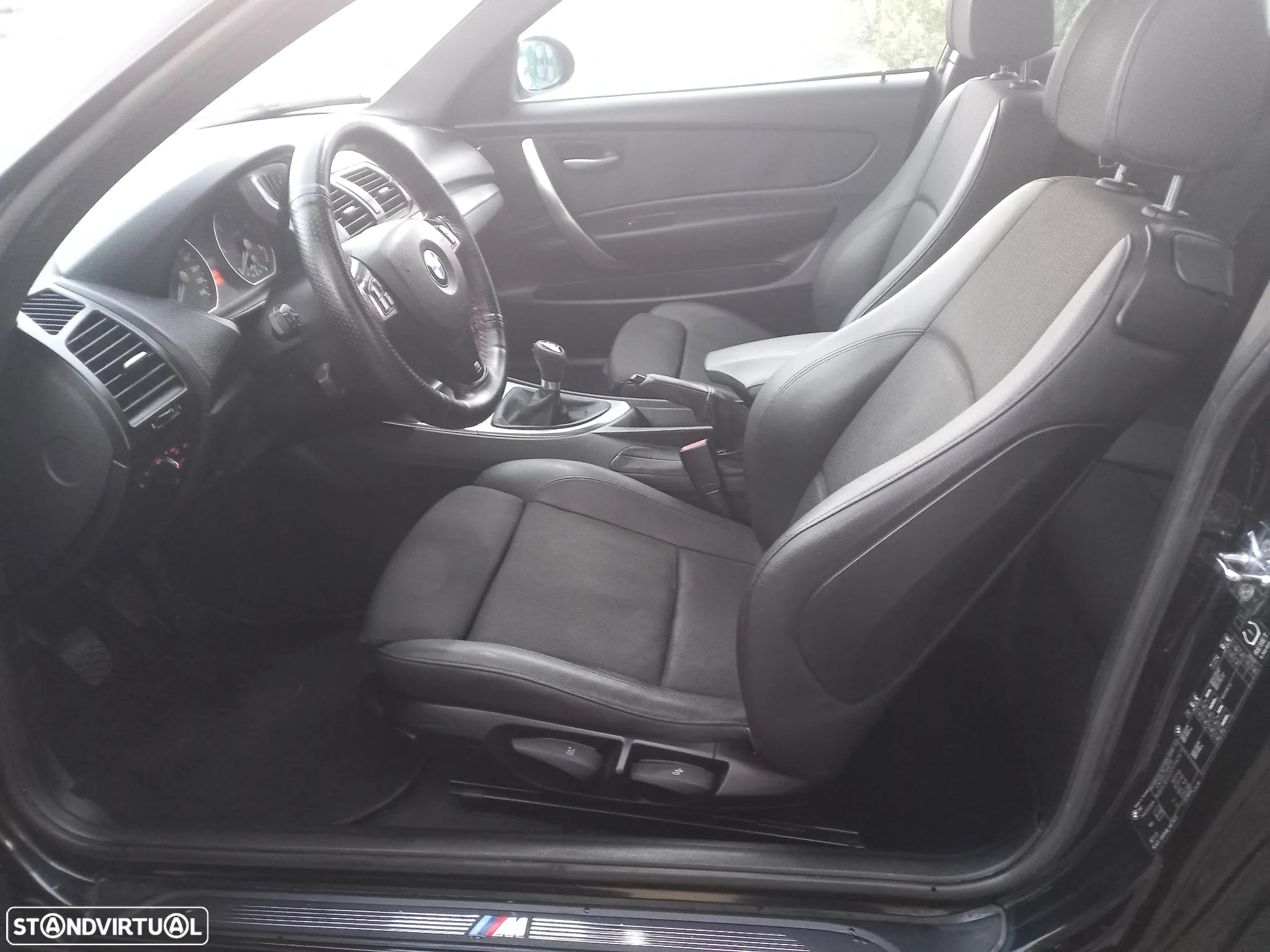 BMW 118 d Pack M - 14