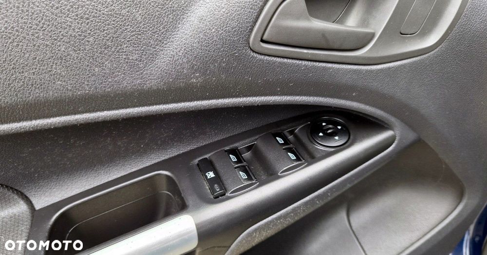 Ford Transit Connect - 27