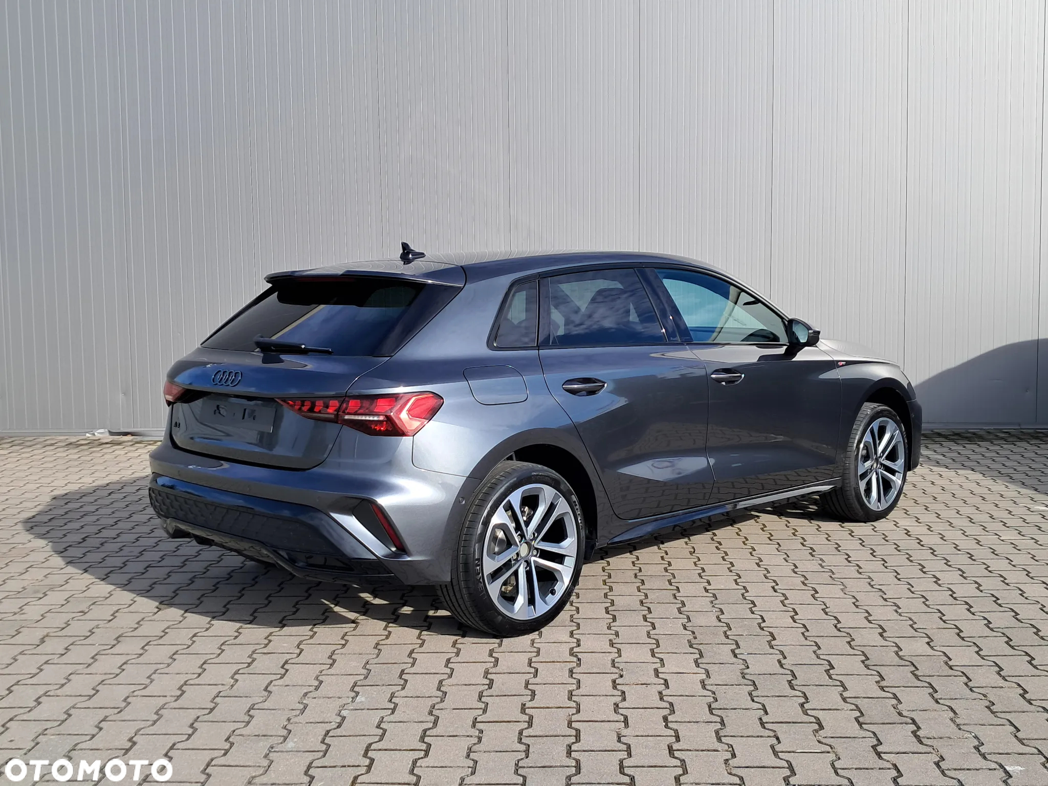 Audi A3 Sportback - 2